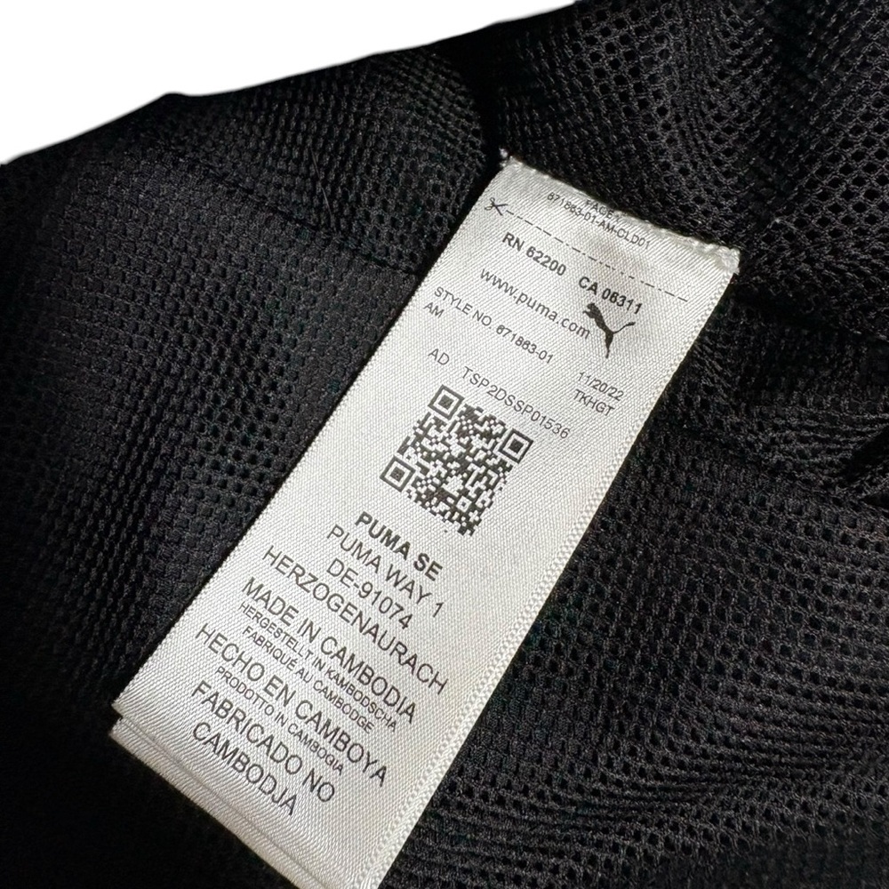 Puma Women’s Hooded Windbreaker, size Small - Picture 7 of 10